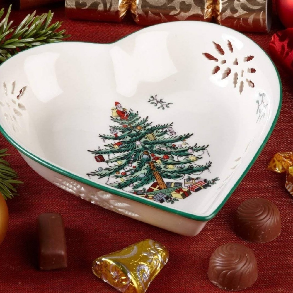 Spode pierced heart Christmas tree dish
